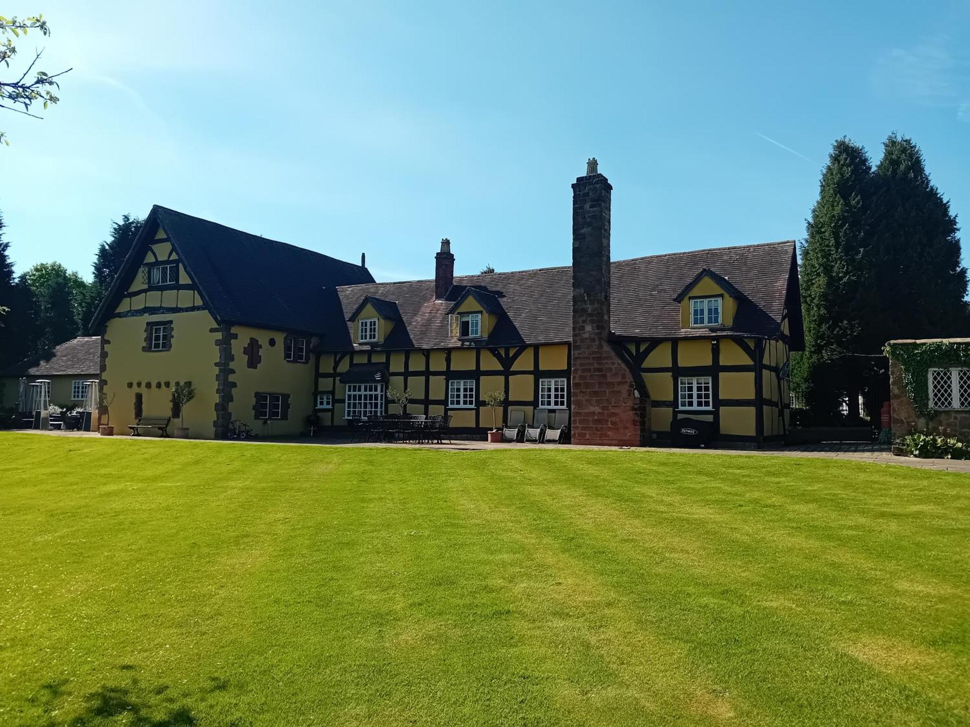 Dovehouse Farm Villa Birmingham Buitenkant foto